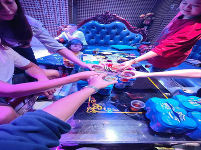 驻马店酒吧招聘
